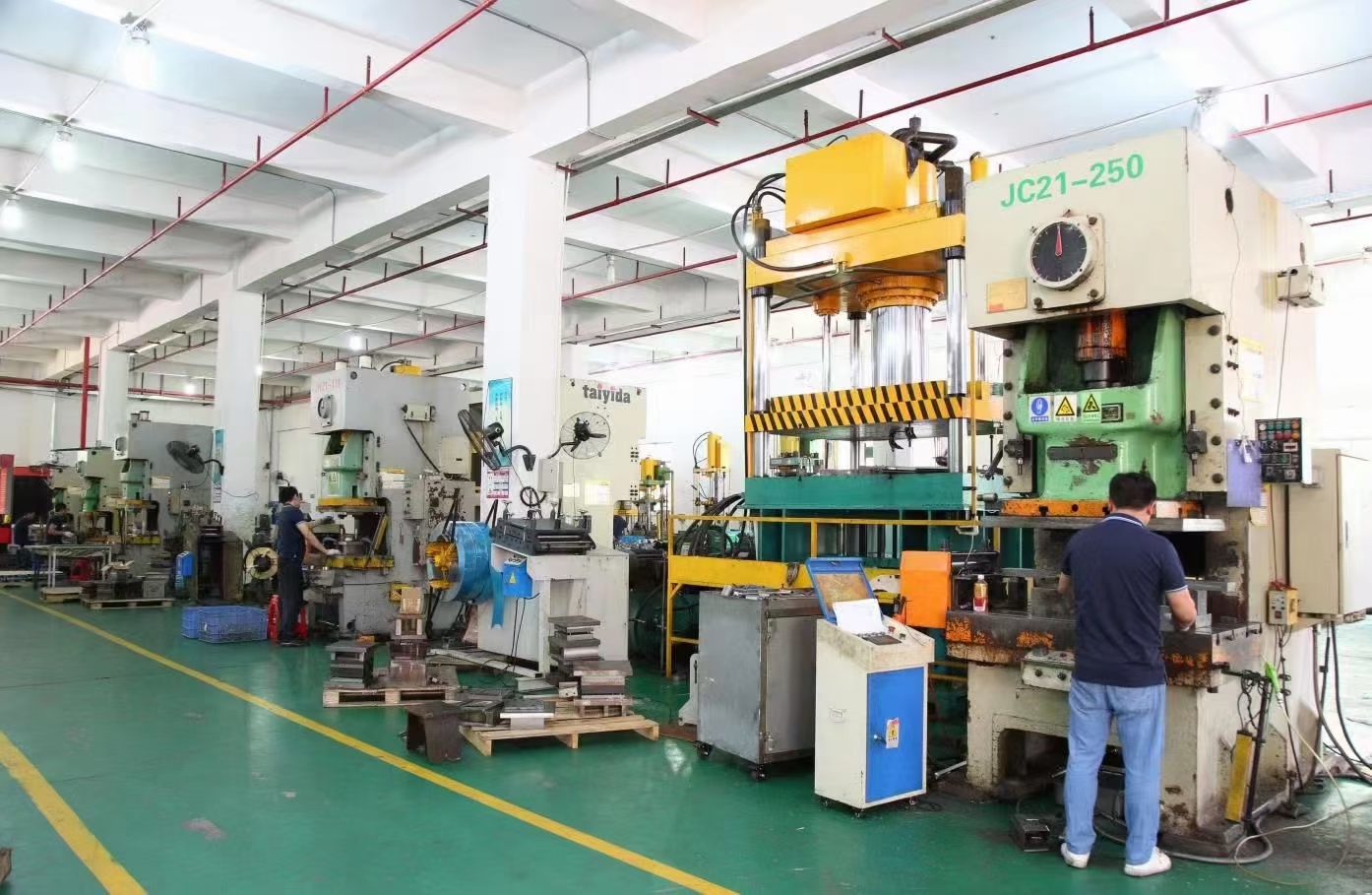 1761292138199864.jpg mmexport1698650905941.jpg